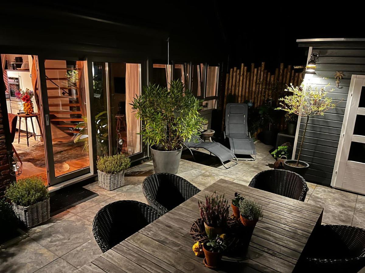 "Zonnekind" Atmospheric Holiday Home In Noordwijkerhout Near The Beach Kültér fotó